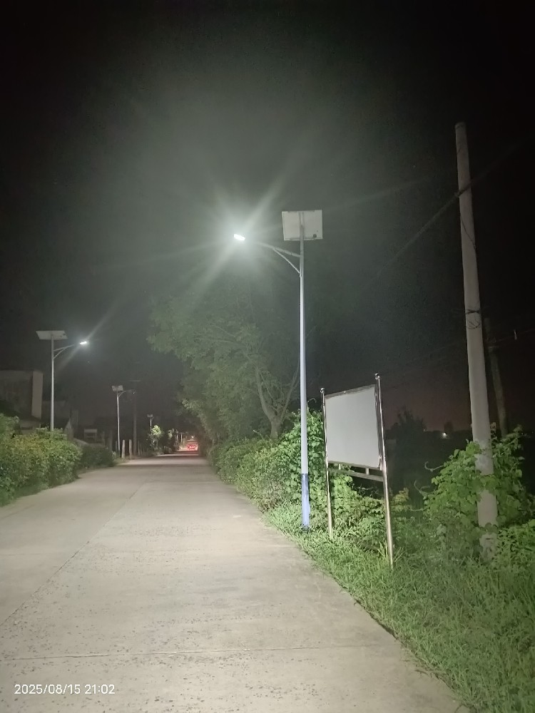 创阳照明太阳能路灯，点亮山西朔州村庄