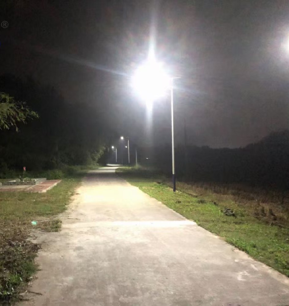 太阳能路灯点亮铜仁乡村夜，创阳照明守护民生幸福路