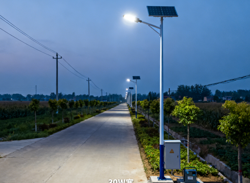 创阳照明太阳能路灯：时间控制的智慧密码，守护每一段暗夜归途